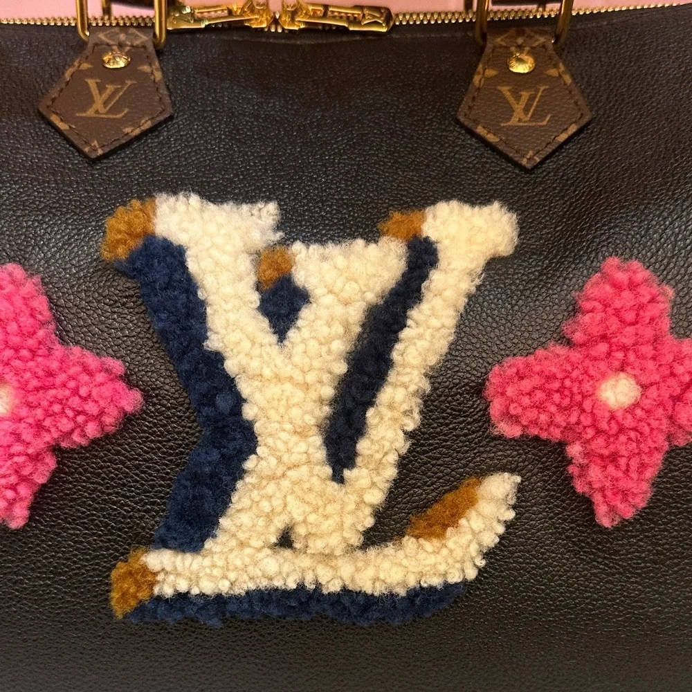 Louis Vuitton Speedy 30 Bandouliere Leather & Monogram Teddy Shearling- Black - Picture 2 of 14